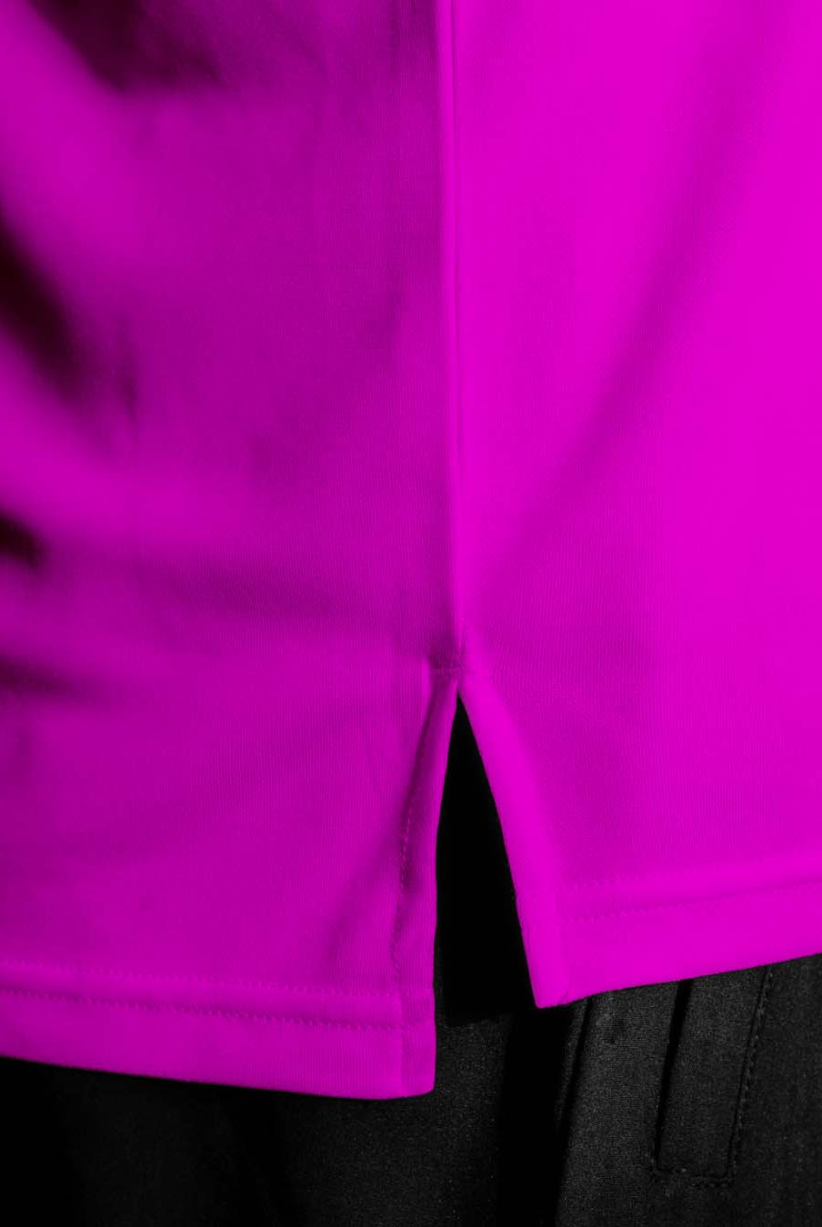 Close up photo of the hem on the Palermo shirt