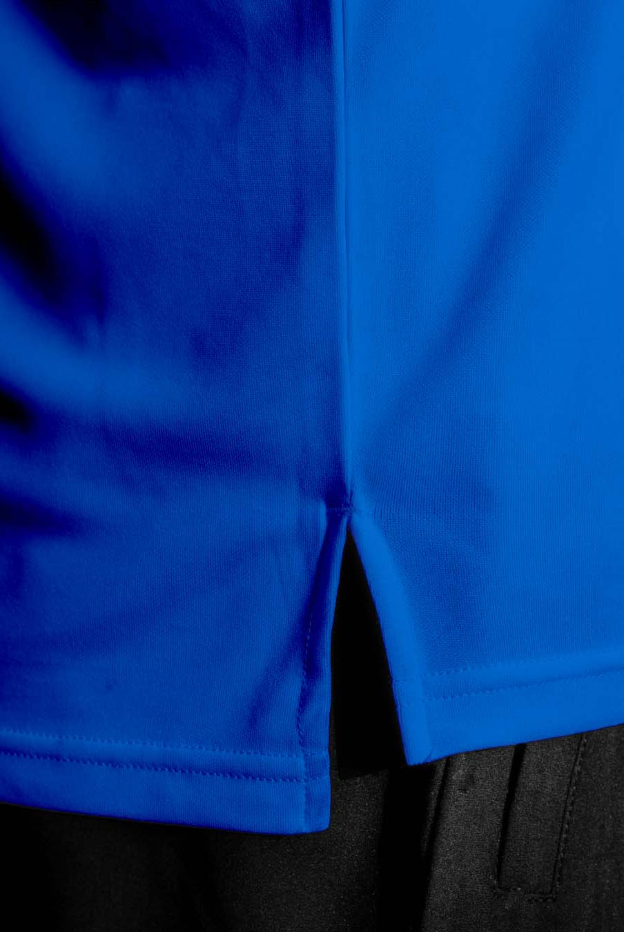 Close up photo of the hem on the Palermo shirt