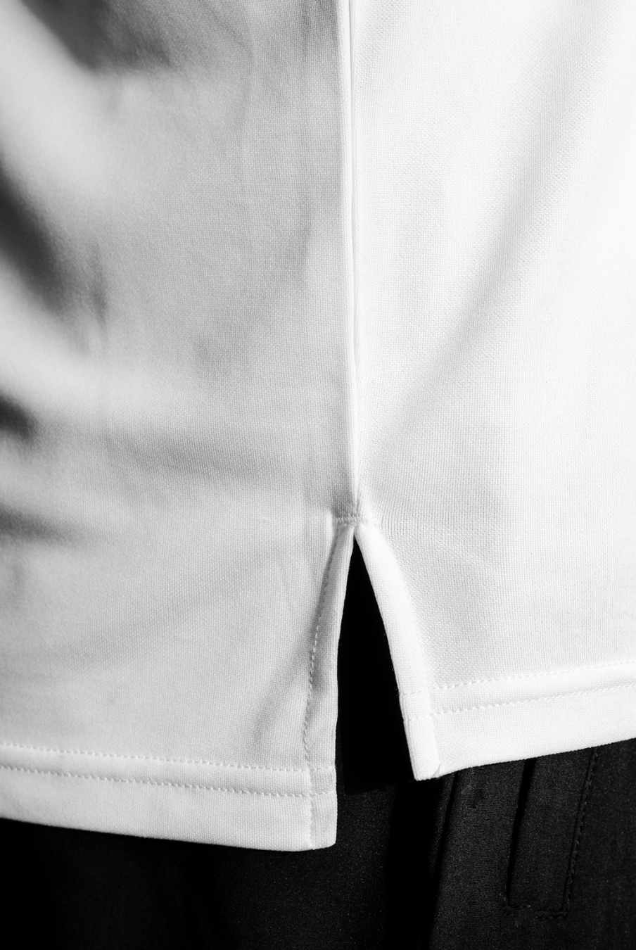 Close up photo of the hem on the Palermo shirt