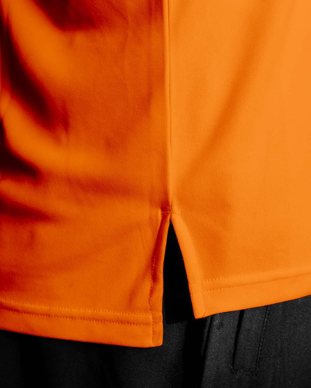 Close up photo of the hem on the Palermo shirt