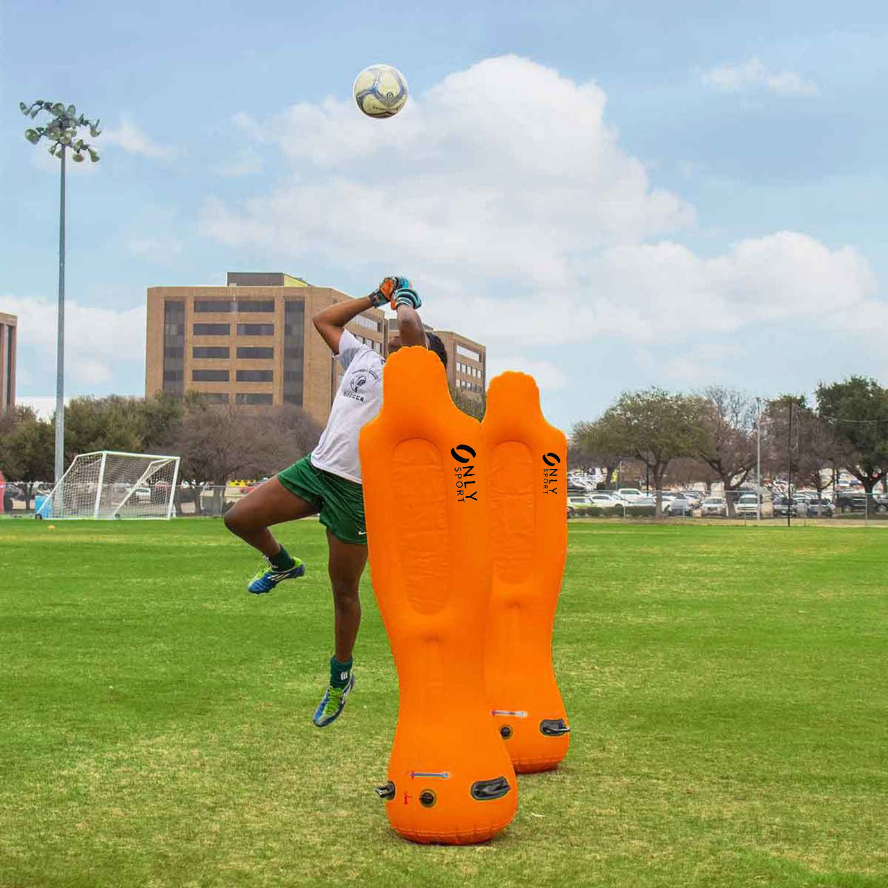 Inflatable Mannequin 1.85m Used by a goalkeeper in a training session