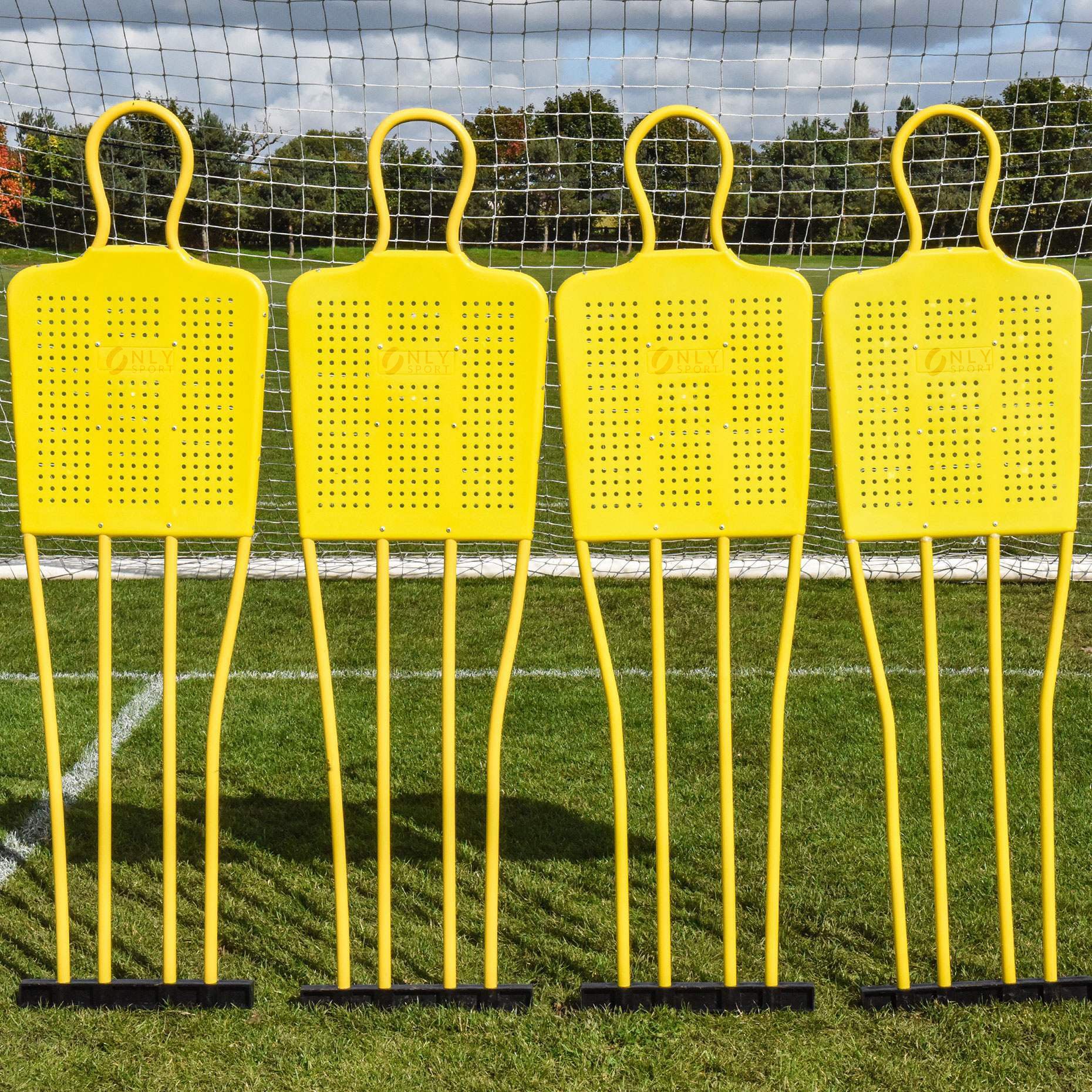 Fout Training Mannequins In Yellow